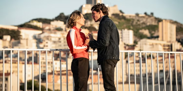 4. Performance Review: Kaley Cuoco’s Dramatic Pivot