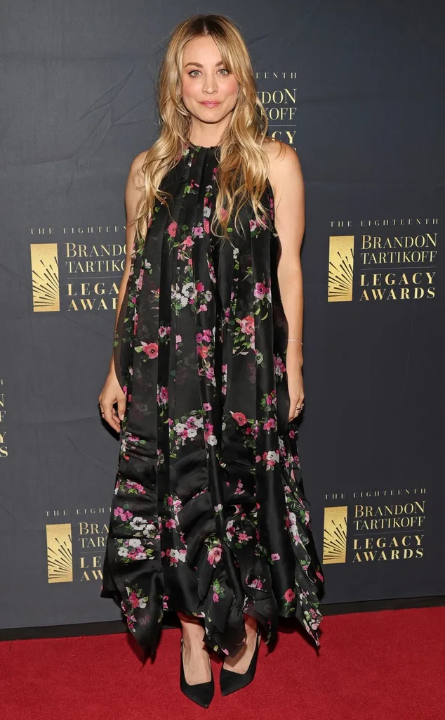 2. Why the Change? The Strategy of "Vanished" and Career Branding